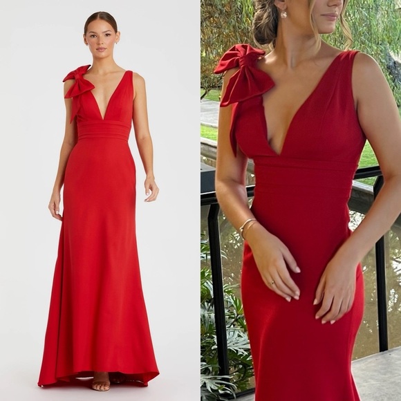 MAC DUGGAL Red Sleeveless V Neck Bow Detail Mermaid Gown 8 - Picture 1 of 12